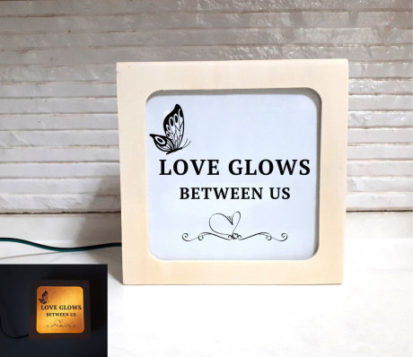 מנורת שולחן אווירה תאורת לילה מעץ טבעי – 