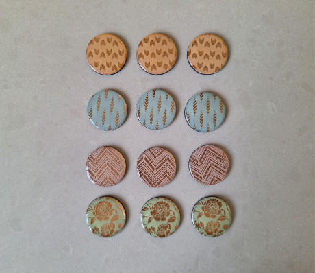 סט 12 מגנטים נפלאים זכוכית למקרר וללוח מתכת